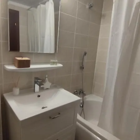 Rose Garden Colentina Bucharest