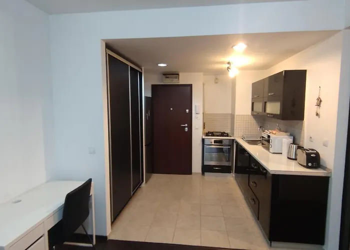 Rose Garden Colentina Апартаменти